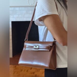Elegant Brown Leather Handbag